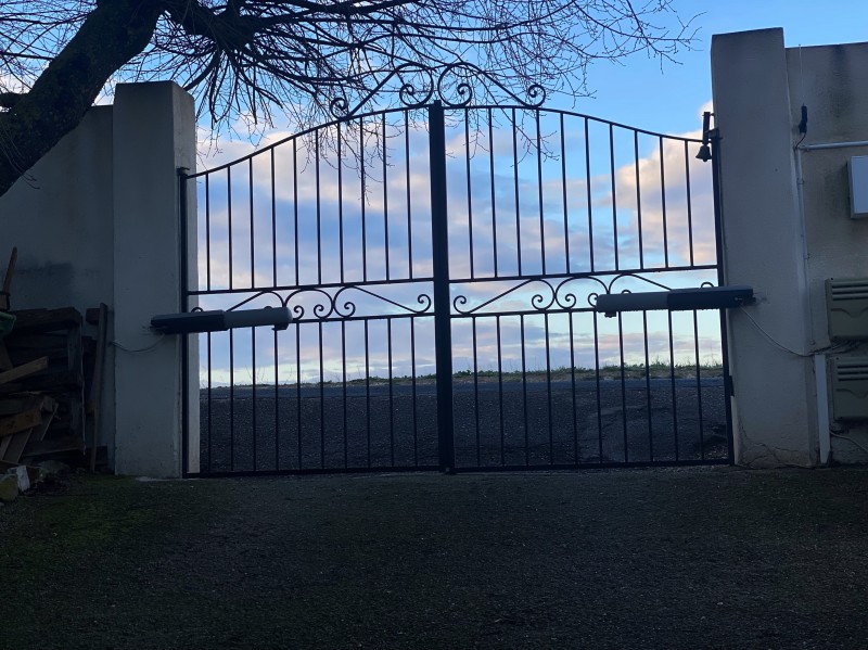 Entreprise de dépannage et de réparation d'un portail électrique à Aix en Provence 