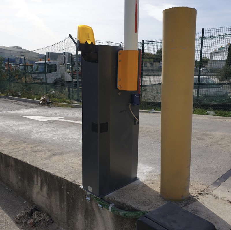 Barrières automatiques CAME aux Pennes-Mirabeau : Sécurité et gestion des accès à Aix-en-Provence et Salon-de-Provence